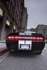 Dodge Challenger SRT8 392 2012 года